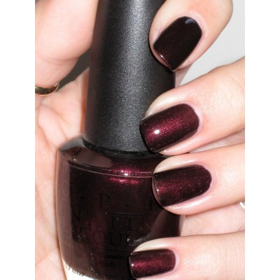 ESMALTE OPI MIDNIGHT IN MOSCW 15ML